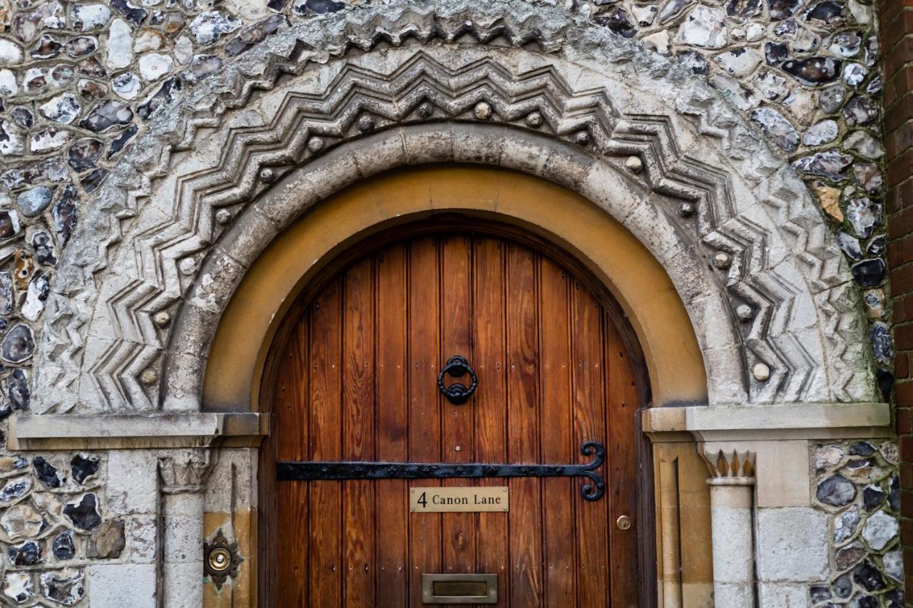4 Canon Lane Chichester Exterior foto